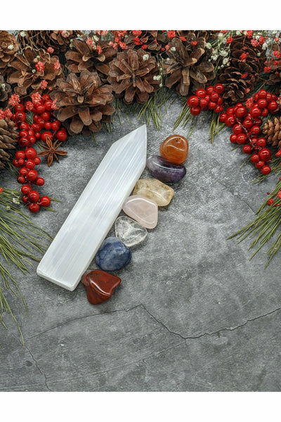 7 Chakra Crystal Set with Selenite Charging Tray